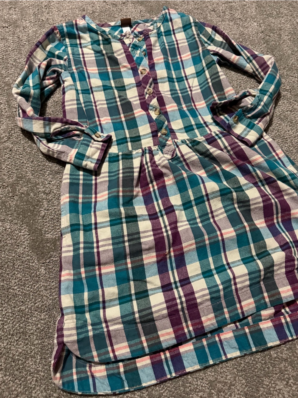 Tea Collection girls size 7 long sleeve flannel dress button up front so soft